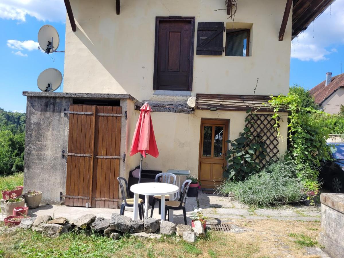 Villa La fontaine à Vertamboz Extérieur photo
